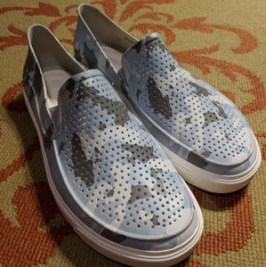 Crocs Camo Slip-Ons
